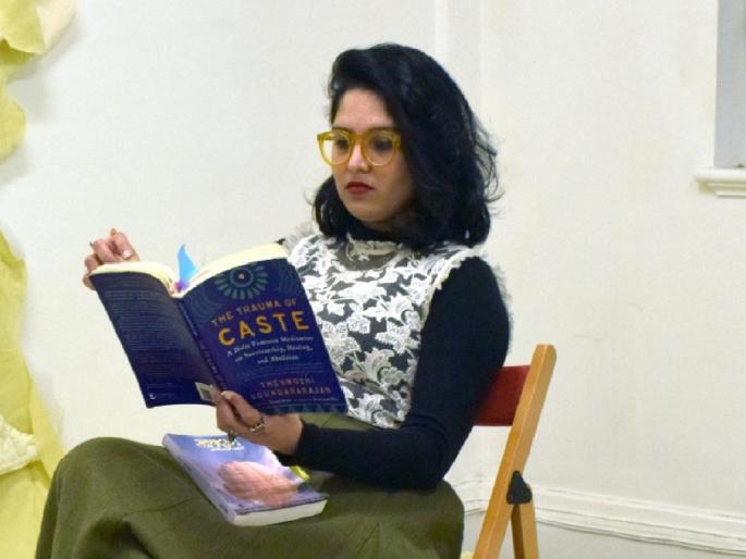 Abhaya Purushottam Rajni of Sindhudurg awarded 31 lakh by Art Council, England for his research on Touching on Cast | सिंधुदुर्गच्या 'अभया'ला टचिंग ऑन कास्ट या संशोधनासाठी इंग्लंडमधील आर्ट कौन्सिलकडून ३१ लाखांचा पुरस्कार Abhaya Purushottam Rajni of Sindhudurg awarded 31 lakh by Art Council, England for his research on Touching on Cast | सिंधुदुर्गच्या 'अभया'ला टचिंग ऑन कास्ट या संशोधनासाठी इंग्लंडमधील आर्ट कौन्सिलकडून ३१ लाखांचा पुरस्कार