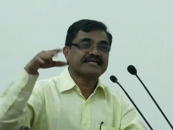 paid to ammount of teltumbade for going go to Paris by University | पॅरिसला जाण्यासाठी तेलतुंबडेंना विद्यापीठाने पैसे दिले paid to ammount of teltumbade for going go to Paris by University | पॅरिसला जाण्यासाठी तेलतुंबडेंना विद्यापीठाने पैसे दिले