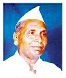 Former Minister Anandrao Devkate's death, incident in Solapur | माजी दुग्धविकास व पशुसंवर्धनमंत्री आनंदराव देवकते यांचे निधन Former Minister Anandrao Devkate's death, incident in Solapur | माजी दुग्धविकास व पशुसंवर्धनमंत्री आनंदराव देवकते यांचे निधन