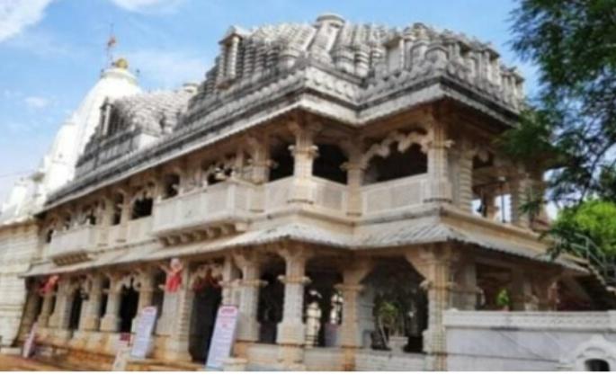 Yatra of Anganwadi Shri Devi Bharadi Mata on 6th March | आंगणेवाडी श्री देवी भराडीमातेची यात्रा ६ मार्चला Yatra of Anganwadi Shri Devi Bharadi Mata on 6th March | आंगणेवाडी श्री देवी भराडीमातेची यात्रा ६ मार्चला