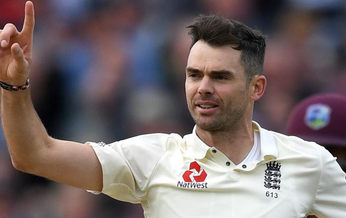 India vs England 2nd Test: James Anderson is ready for this feat | India vs England 2nd Test: जेम्स अँडरसनला खुणावतोय ' हा ' पराक्रम