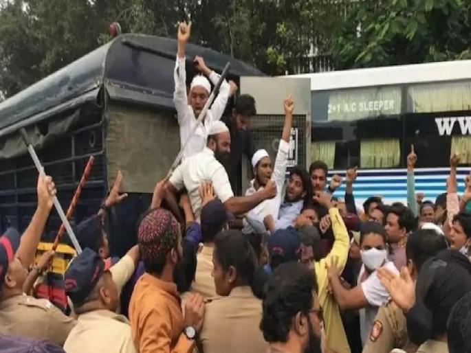 A case of sedition has been registered against those who raised Pakistan Zindabad slogans in Pune | 'पाकिस्तान झिंदाबाद'च्या घोषणा देणाऱ्या PFI कार्यकर्त्यांवर राजद्रोहाचा गुन्हा नाही, कारण... A case of sedition has been registered against those who raised Pakistan Zindabad slogans in Pune | 'पाकिस्तान झिंदाबाद'च्या घोषणा देणाऱ्या PFI कार्यकर्त्यांवर राजद्रोहाचा गुन्हा नाही, कारण...