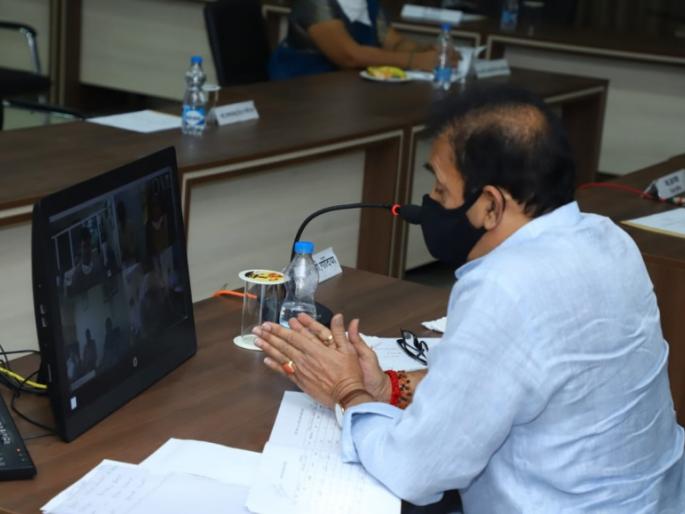 Coronavirus: Sad news of death, 'that' police family to get 5 job and 50 lac rupees, says anil deshmukh MMG | Coronavirus: 'मृत्युच्या बातमीचे दु:ख, 'त्या' पोलीस कुटुंबीयास ५० लाख अन् एकास नोकरी देणार' Coronavirus: Sad news of death, 'that' police family to get 5 job and 50 lac rupees, says anil deshmukh MMG | Coronavirus: 'मृत्युच्या बातमीचे दु:ख, 'त्या' पोलीस कुटुंबीयास ५० लाख अन् एकास नोकरी देणार'