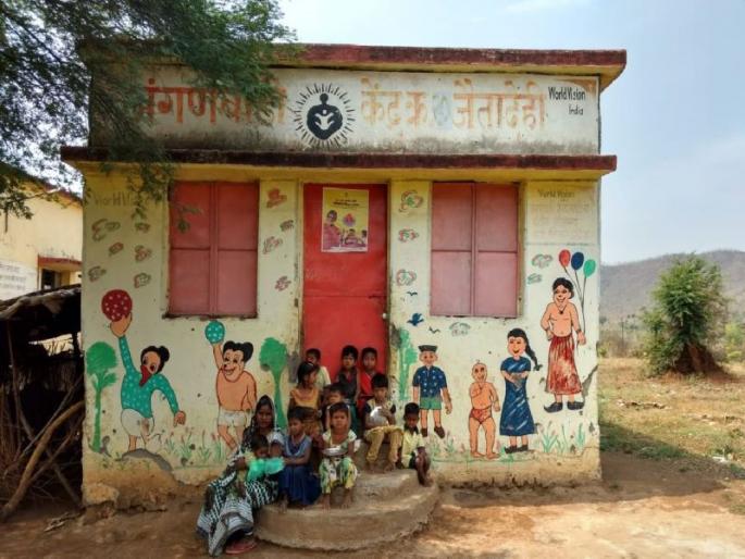 Coronavirus: feeding off pregnant mothers malnutrition in Melghat | Coronavirus : मेळघाटातील कुपोषित बालक, गर्भवती मातांचा आहार बंद