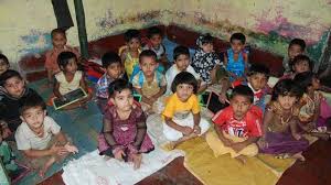 875 Anganwadis without toilets | औरंगाबाद जिल्ह्यातील ८७५ अंगणवाड्या शौचालयाविनाच