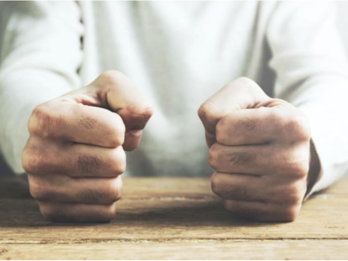 If one moment of anger is restrained, a hundred moments of repentance are saved! | क्रोधाच्या एका क्षणी संयम राखला, तर पश्चात्तापाचे शंभर क्षण वाचतात! If one moment of anger is restrained, a hundred moments of repentance are saved! | क्रोधाच्या एका क्षणी संयम राखला, तर पश्चात्तापाचे शंभर क्षण वाचतात!