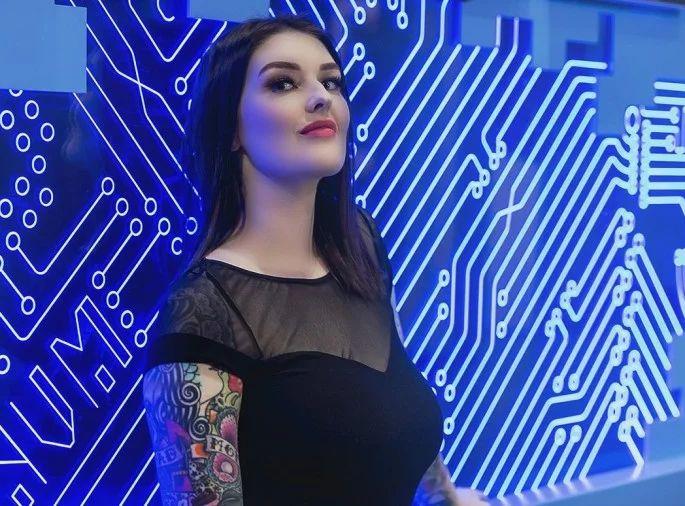 Video: Woman hiding a car key in such a place that the world is shocked ... | Video: महिलेने अशा जागी लपवली कारची चावी की दुनिया हैराण झाली... Video: Woman hiding a car key in such a place that the world is shocked ... | Video: महिलेने अशा जागी लपवली कारची चावी की दुनिया हैराण झाली...