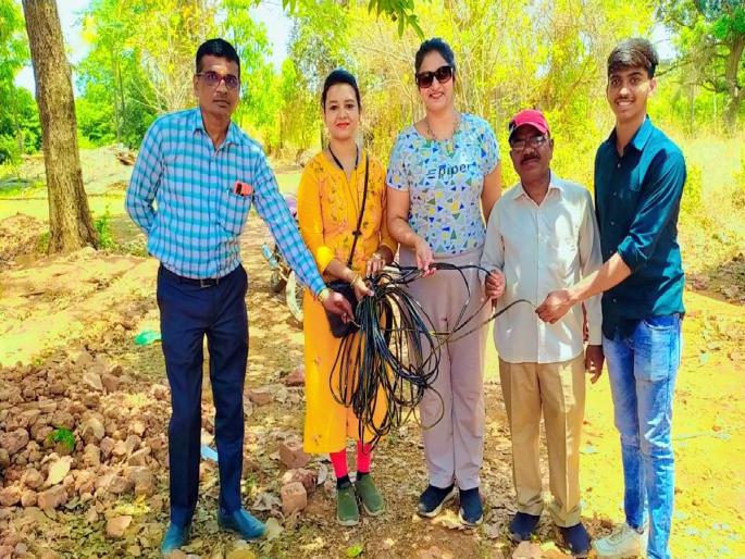 Electricity theft of 1 crore 15 lakh caught in Badlapur on a single day | बदलापुरात एकाच दिवशी पकडली १ कोटी १५ लाखांची वीजचोरी Electricity theft of 1 crore 15 lakh caught in Badlapur on a single day | बदलापुरात एकाच दिवशी पकडली १ कोटी १५ लाखांची वीजचोरी