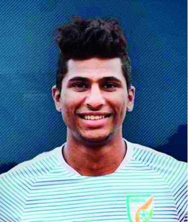 Aniket Jadhav's selection in Indian football team | अनिकेत जाधवची भारतीय फुटबॉल संघात निवड Aniket Jadhav's selection in Indian football team | अनिकेत जाधवची भारतीय फुटबॉल संघात निवड