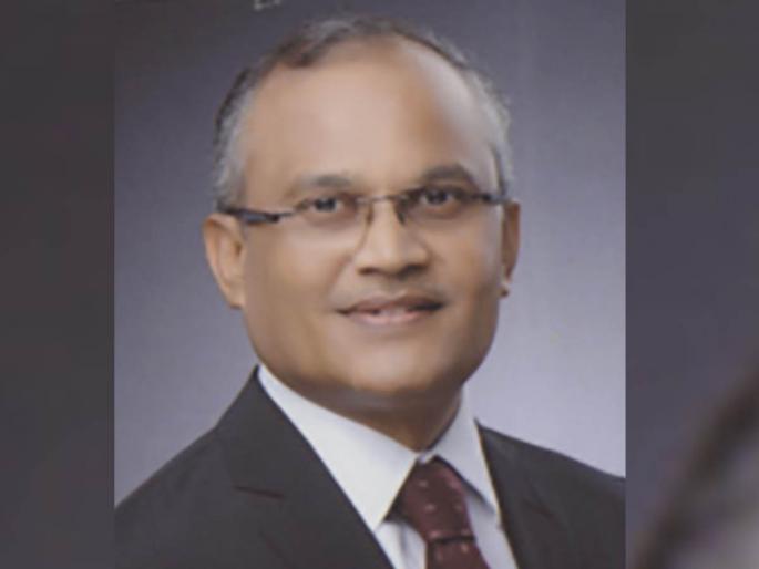 Jalgaon is also honored at the country level, Dr. Hemkant Baviskar appointed as National Ayurveda Guru, Ophthalmology | देश पातळीवर जळगावला असाही बहुमान, डॉ. हेमकांत बाविस्कर राष्ट्रीय आयुर्वेद गुरू, नेत्रचिकित्सा पदावर नियुक्त Jalgaon is also honored at the country level, Dr. Hemkant Baviskar appointed as National Ayurveda Guru, Ophthalmology | देश पातळीवर जळगावला असाही बहुमान, डॉ. हेमकांत बाविस्कर राष्ट्रीय आयुर्वेद गुरू, नेत्रचिकित्सा पदावर नियुक्त