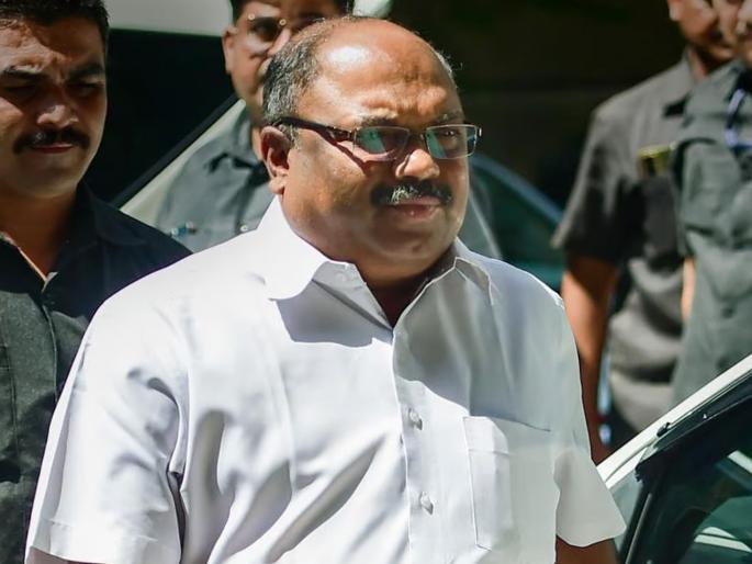 My own daughter's name dropped from the graduate list; Anil Parab's serious allegations against the Election Commission, BJP | माझ्याच मुलीचे नाव पदवीधर यादीतून वगळले; अनिल परबांचा निवडणूक आयोगावर गंभीर आरोप