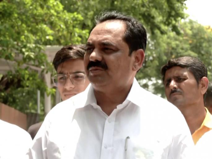 Give respect, if not..., NCP's warning to BJP, we will sue where strength increases | मान-सन्मान द्या, नाही तर..., राष्ट्रवादीचा भाजपला इशारा, जिथे ताकद वाढेल, तिथे दावा ठोकू Give respect, if not..., NCP's warning to BJP, we will sue where strength increases | मान-सन्मान द्या, नाही तर..., राष्ट्रवादीचा भाजपला इशारा, जिथे ताकद वाढेल, तिथे दावा ठोकू
