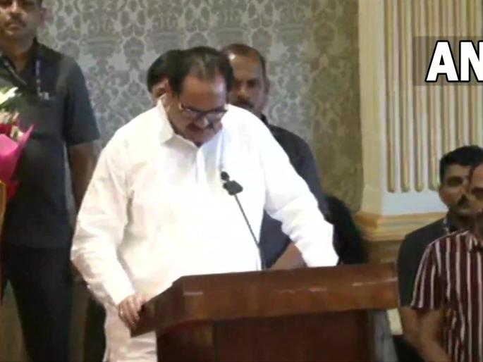 ncp leader anil patil takes oath as maharashtra minister | अजित पवारांशी एकनिष्ठ... अनिल पाटलांच्या वाट्याला मंत्रिपद! ncp leader anil patil takes oath as maharashtra minister | अजित पवारांशी एकनिष्ठ... अनिल पाटलांच्या वाट्याला मंत्रिपद!