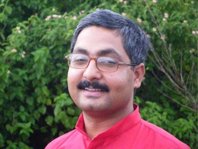 bjp leader anil saumitra makes controversial remark on mahatma gandhi | महात्मा गांधी भारताचे नव्हे, पाकिस्तानचे राष्ट्रपिता; भाजपा नेता बरळला bjp leader anil saumitra makes controversial remark on mahatma gandhi | महात्मा गांधी भारताचे नव्हे, पाकिस्तानचे राष्ट्रपिता; भाजपा नेता बरळला