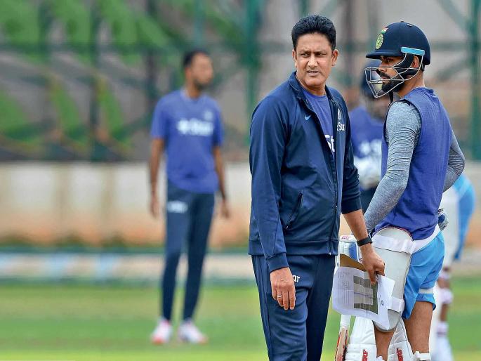 Anil Kumble unhappy with Virat Kohli-led Team India's experiments, remains firm on MS Dhoni to bat at No. 4 | कोहलीच्या प्रयोगावर अनिल कुंबळे नाराज, चौथ्या क्रमांकासाठी 'या' खेळाडूला पसंती