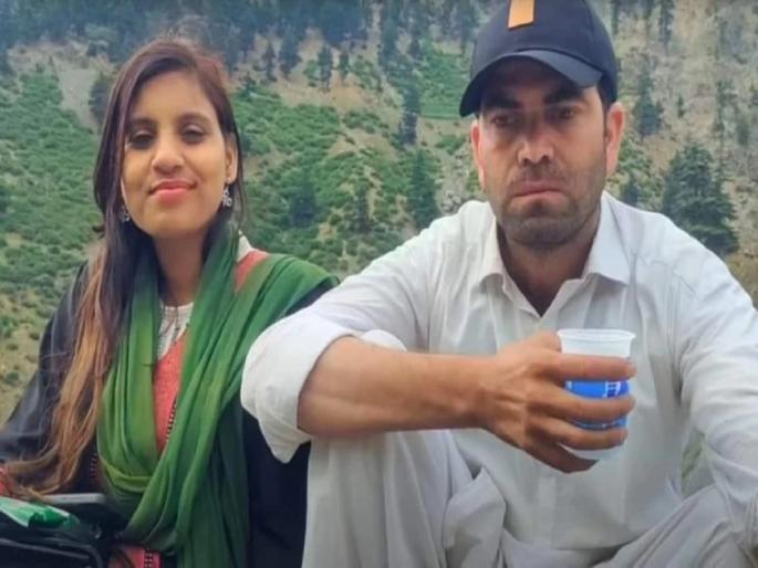 anju nasrullah Indian Anju gets VIP treatment in Pakistan! Some give money and some clothes; rush to meet | अंजूला पाकिस्तानात VIP ट्रीटमेंट! कोणी पैसे देताहे तर कोणी कपडे; भेटण्यासाठी गर्दी... anju nasrullah Indian Anju gets VIP treatment in Pakistan! Some give money and some clothes; rush to meet | अंजूला पाकिस्तानात VIP ट्रीटमेंट! कोणी पैसे देताहे तर कोणी कपडे; भेटण्यासाठी गर्दी...