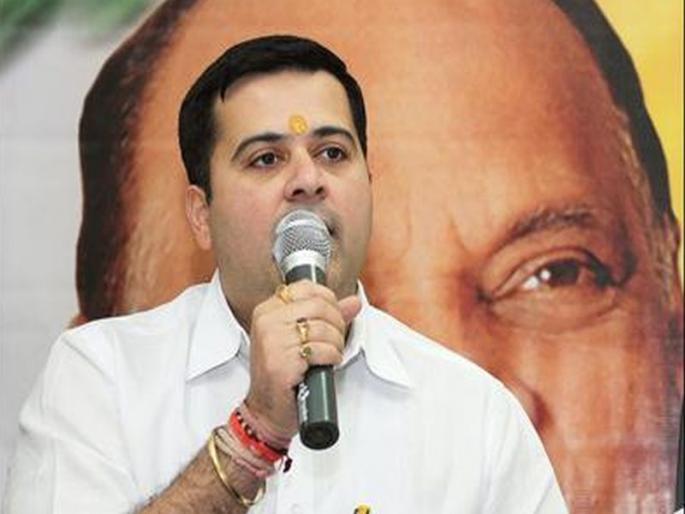 The issue of educational qualification will be in Thane | ठाण्यातील लढतीत शैक्षणिक पात्रतेचा मुद्दा गाजणार The issue of educational qualification will be in Thane | ठाण्यातील लढतीत शैक्षणिक पात्रतेचा मुद्दा गाजणार