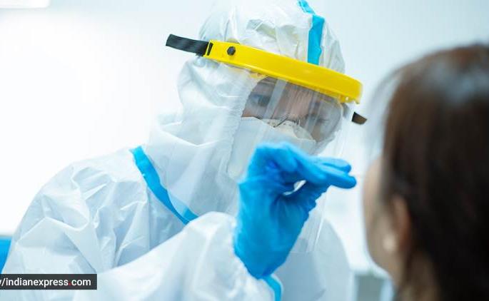 Corona tests in the district crossed the three lakh mark | जिल्ह्यात कोरोना चाचण्यांनी ओलांडला तीन लाखांचा टप्पा Corona tests in the district crossed the three lakh mark | जिल्ह्यात कोरोना चाचण्यांनी ओलांडला तीन लाखांचा टप्पा