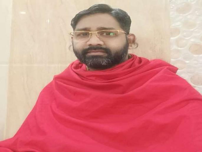 Kanpur city young man of kanpur made five marriages by becoming a cleric and a tantrik | ५ लग्न, ३२ मुलींसोबत चॅटिंग अन् भावाच्या पत्नीवर बलात्कार; भोंदूबाबाचा कारनामा 'असा' झाला उघड Kanpur city young man of kanpur made five marriages by becoming a cleric and a tantrik | ५ लग्न, ३२ मुलींसोबत चॅटिंग अन् भावाच्या पत्नीवर बलात्कार; भोंदूबाबाचा कारनामा 'असा' झाला उघड