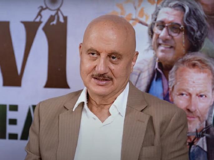 anupam kher expressed disappointment as his film tanvi the great wiped out due to saiyaara | 'सैयारा'मुळे 'तन्वी: द ग्रेट' झाकोळला गेला, अनुपम खेर यांनी व्यक्त केलं दु:ख; सिस्टीमबद्दल म्हणाले..