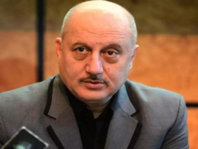 'Don't be afraid ... Modi will come again', Anupam Kher trolled after tweet on Corona crisis | Anupam Kher: 'घाबरू नका...येणार तर मोदीच', टीकाकारांना उत्तर द्यायला गेले, अनुपम खेर ट्रोल झाले 'Don't be afraid ... Modi will come again', Anupam Kher trolled after tweet on Corona crisis | Anupam Kher: 'घाबरू नका...येणार तर मोदीच', टीकाकारांना उत्तर द्यायला गेले, अनुपम खेर ट्रोल झाले