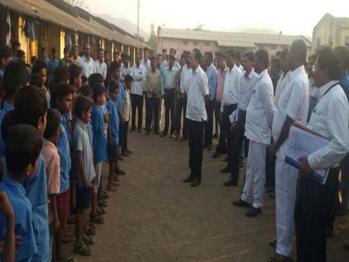 Scheduled Tribes Welfare Committee's visit to Nandurbar: Order of inquiry along with trees | अनुसूचित जमाती कल्याण समितीचा नंदुरबार दौरा : झाडाझडतीसह चौकशीचेही आदेश Scheduled Tribes Welfare Committee's visit to Nandurbar: Order of inquiry along with trees | अनुसूचित जमाती कल्याण समितीचा नंदुरबार दौरा : झाडाझडतीसह चौकशीचेही आदेश