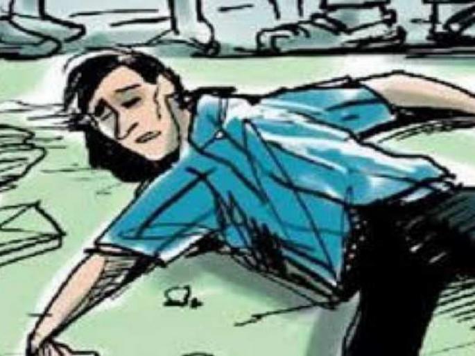 One died on the spot in a bus collision while crossing the road; Incidents in Pimpri | रस्ता ओलांडताना बसच्या धडकेत एकाचा जागीच मृत्यू; पिंपरीतील घटना One died on the spot in a bus collision while crossing the road; Incidents in Pimpri | रस्ता ओलांडताना बसच्या धडकेत एकाचा जागीच मृत्यू; पिंपरीतील घटना