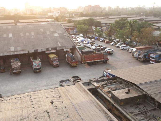 Onion in APMC - Relief for Potato Traders | एपीएमसीतील कांदा - बटाटा व्यापाऱ्यांना दिलासा Onion in APMC - Relief for Potato Traders | एपीएमसीतील कांदा - बटाटा व्यापाऱ्यांना दिलासा