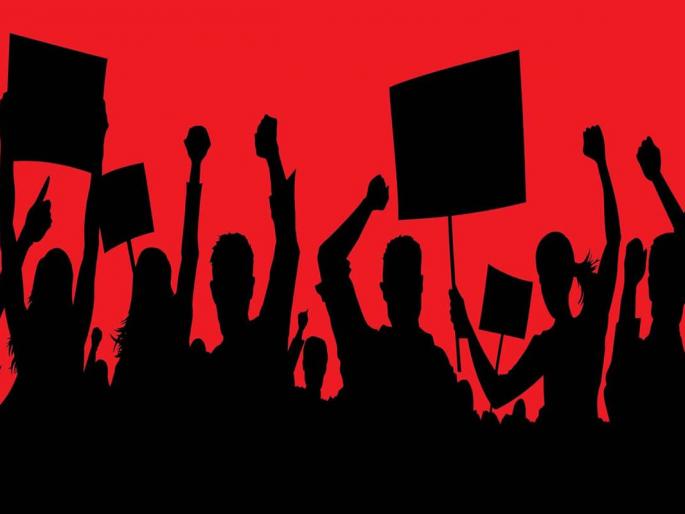 File a case against your activists for protesting without permission | विनापरवानगी निदर्शने करणाऱ्या आपच्या कार्यकर्त्यांवर गुन्हा दाखल