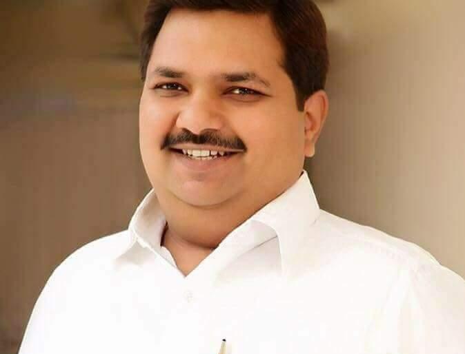 first a single debate ajit dada and now dr apurv hire likely to left ncp | आधी एकच वादा अजित दादा आणि आता राष्ट्रवादीला टाटा first a single debate ajit dada and now dr apurv hire likely to left ncp | आधी एकच वादा अजित दादा आणि आता राष्ट्रवादीला टाटा