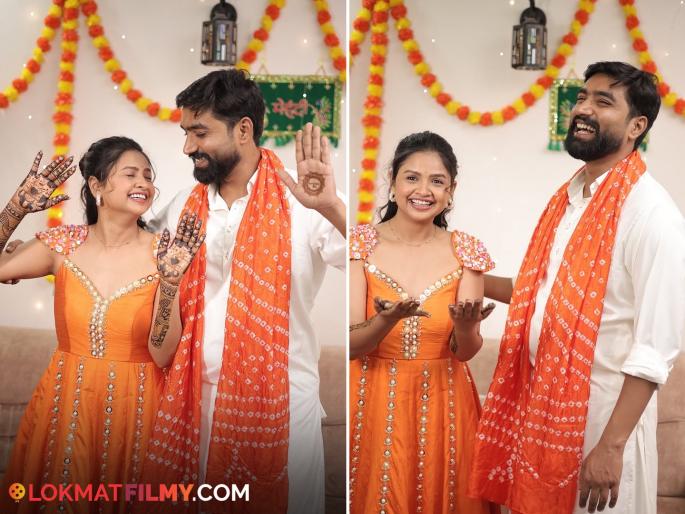 aai kuthe kay karte fame apurva gore and anshuman joshi mehendi ceremony soon to be get married | आली लग्नघटिका समीप! अपूर्वाच्या हातावर सजली अंशुमनच्या नावाची मेहंदी, फोटो आले समोर aai kuthe kay karte fame apurva gore and anshuman joshi mehendi ceremony soon to be get married | आली लग्नघटिका समीप! अपूर्वाच्या हातावर सजली अंशुमनच्या नावाची मेहंदी, फोटो आले समोर