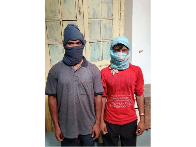 2 Naxalites carrying reward of 10 lakh arrested by gadchiroli police | गडचिरोली पोलिसांची मोठी कारवाई; १० लाखांचे बक्षीस असलेल्या दोन जहाल नक्षलवाद्यांना अटक 2 Naxalites carrying reward of 10 lakh arrested by gadchiroli police | गडचिरोली पोलिसांची मोठी कारवाई; १० लाखांचे बक्षीस असलेल्या दोन जहाल नक्षलवाद्यांना अटक
