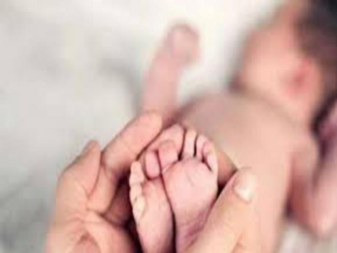 Shocking! A seven-day-old female infant found in the farming field | धक्कादायक! शेतात आढळले सात दिवसांचे स्त्री अर्भक