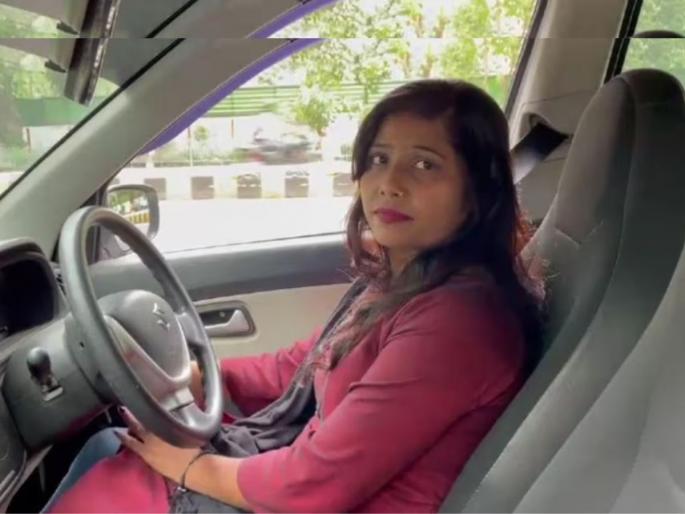 archana pandey mother of four childrens bihar first female cab driver raising childrens | लोकांनी टोमणे मारले पण 'ती' खचली नाही; 4 मुलांची आई झाली बिहारची पहिली महिला कॅब ड्रायव्हर archana pandey mother of four childrens bihar first female cab driver raising childrens | लोकांनी टोमणे मारले पण 'ती' खचली नाही; 4 मुलांची आई झाली बिहारची पहिली महिला कॅब ड्रायव्हर
