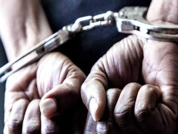 petrol adatration gang burst at goa | टँकरमधून पेट्रोल चोरताना गोव्यात तिघांना अटक; तर एक आरोपी फरार petrol adatration gang burst at goa | टँकरमधून पेट्रोल चोरताना गोव्यात तिघांना अटक; तर एक आरोपी फरार