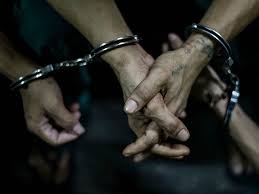 Three arrested in cheating case of cheaper shopkeeper murder | स्वस्त धान्य दुकानदाराच्या खूनाचे रहस्य उलगडले; खून प्रकरणी तिघांना अटक Three arrested in cheating case of cheaper shopkeeper murder | स्वस्त धान्य दुकानदाराच्या खूनाचे रहस्य उलगडले; खून प्रकरणी तिघांना अटक