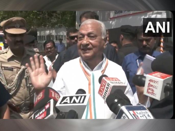 Non-Muslims also have rights over Waqf property bihar Governor Arif Mohammad Khan's big statement | "वक्फच्या मालमत्तेवर बिगर-मुस्लिमांचाही बरोबरीचा अधिकार"! राज्यपाल आरिफ मोहम्मद खान यांचं मोठं विधान, दिला कुराणचा हवाला Non-Muslims also have rights over Waqf property bihar Governor Arif Mohammad Khan's big statement | "वक्फच्या मालमत्तेवर बिगर-मुस्लिमांचाही बरोबरीचा अधिकार"! राज्यपाल आरिफ मोहम्मद खान यांचं मोठं विधान, दिला कुराणचा हवाला