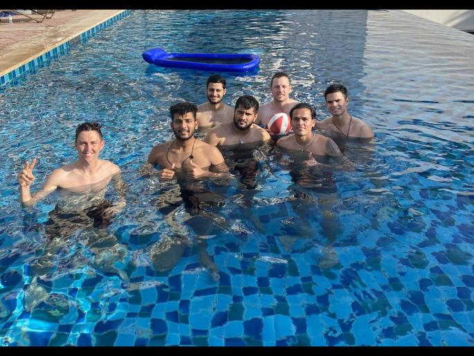 Has Arjun Tendulkar joined Mumbai Indians? why he has travelled to UAE with Rohit Sharma-led side | अर्जुन तेंडुलकर मुंबई इंडियन्सच्या ताफ्यात? Rohit Sharmaच्या नेतृत्वाखाली IPL 2020त खेळणार?