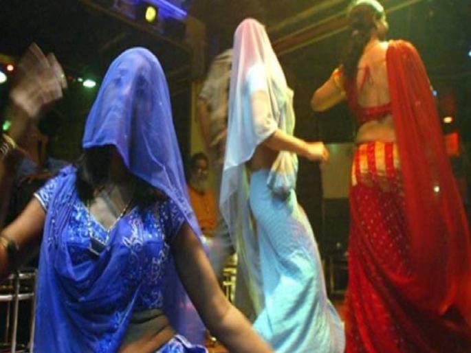 Six Barbaras were found in a police trap in a hidden room in the Orchestra Bar | ऑर्केस्ट्रा बारमधील छुप्या खोलीतून सहा बारबाला सापडल्या पोलिसांच्या जाळ्यात   
