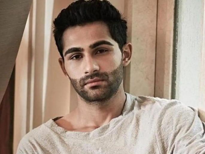 ED issues notice to Raj Kapoor's grandson arman jain | मनी लाॅण्ड्रिंग: राज कपूरच्या नातवाला ईडीने बजावली नोटीस ED issues notice to Raj Kapoor's grandson arman jain | मनी लाॅण्ड्रिंग: राज कपूरच्या नातवाला ईडीने बजावली नोटीस