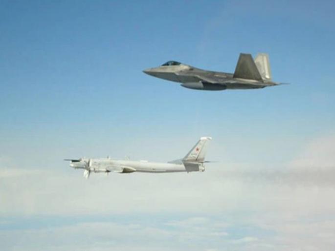 An unidentified object flying at 40,000 feet was shot down | ४० हजार फुटांवर उडणारी अज्ञात वस्तू पाडली, मोठी कारवाई An unidentified object flying at 40,000 feet was shot down | ४० हजार फुटांवर उडणारी अज्ञात वस्तू पाडली, मोठी कारवाई