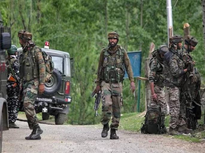 Big success of Army in Jammu and Kashmir, 3 terrorists killed, 5 surrounded in Kulgam encounter | जम्मू-काश्मीरमध्ये लष्कराला मोठे यश, कुलगाम चकमकीत ३ दहशतवादी ठार Big success of Army in Jammu and Kashmir, 3 terrorists killed, 5 surrounded in Kulgam encounter | जम्मू-काश्मीरमध्ये लष्कराला मोठे यश, कुलगाम चकमकीत ३ दहशतवादी ठार