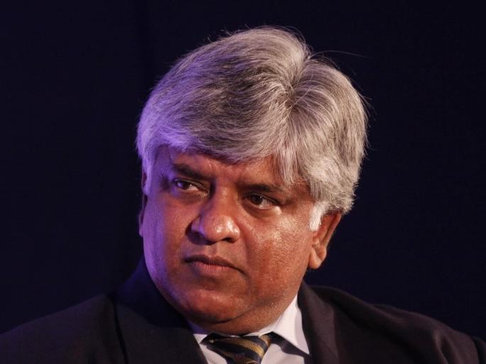 It is insulting to host a secondary team | दुय्यम संघाचे यजमानपद भूषविणे अपमानास्पद