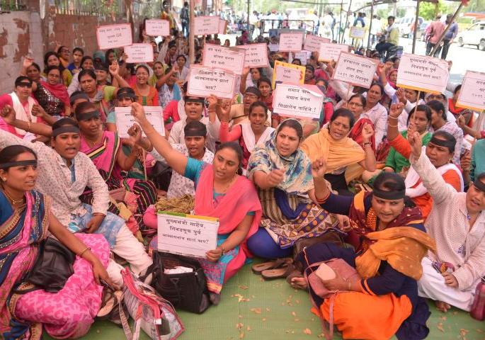 The health system of Nagpur district is 'Oxygen' | नागपूर जिल्ह्यातील आरोग्य व्यवस्था ‘आॅक्सिजन’वर The health system of Nagpur district is 'Oxygen' | नागपूर जिल्ह्यातील आरोग्य व्यवस्था ‘आॅक्सिजन’वर