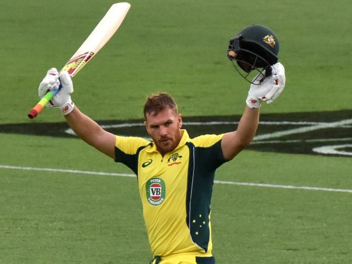 The explosive batsman got out of the ODI series due to a knee injury | कांगारुंना जबरी धक्का, दुखापतीमुळे हा विस्फोटक फलंदाज वन-डे मालिकेतून बाहेर