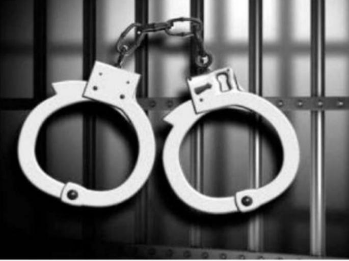 The plan of robbery on petrol pump was failed by the police; Five people were arrested | पेट्रोल पंपावर दरोडा टाकण्याचा डाव पोलिसांनी उधळला; पाच जणांना केली अटक The plan of robbery on petrol pump was failed by the police; Five people were arrested | पेट्रोल पंपावर दरोडा टाकण्याचा डाव पोलिसांनी उधळला; पाच जणांना केली अटक