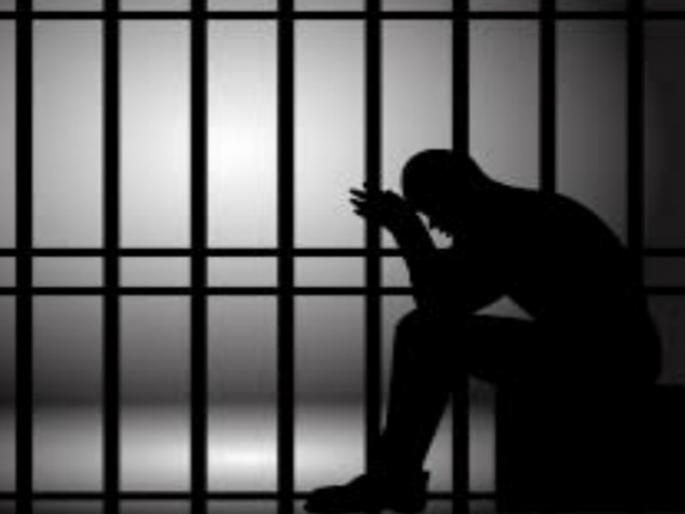friend is arrested for advocates suicide case | वकिलाच्या आत्महत्येप्रकरणी मित्राला अटक