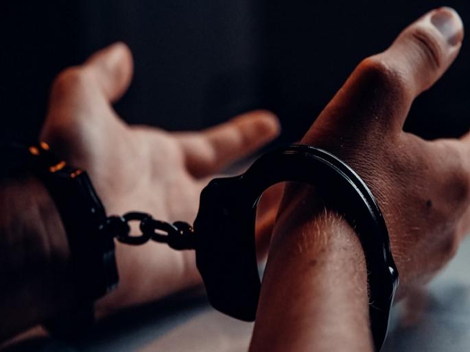 One arrested in connection with suicide of seven-year-old girl by her father | Pimpri Chinchwad: सात वर्षाच्या मुलीचा गळा आवळून वडीलांनी आत्महत्या केल्याप्रकरणी एकाला अटक One arrested in connection with suicide of seven-year-old girl by her father | Pimpri Chinchwad: सात वर्षाच्या मुलीचा गळा आवळून वडीलांनी आत्महत्या केल्याप्रकरणी एकाला अटक