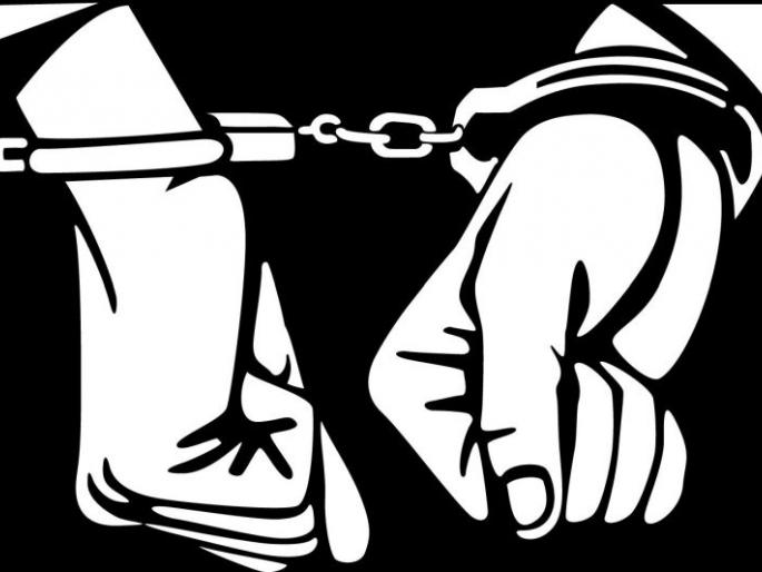 Around the accused in Chinchwad, Ghajad, along with the accused | चिंचवड येथे तडीपार आरोपी हत्यारासह गजाआड Around the accused in Chinchwad, Ghajad, along with the accused | चिंचवड येथे तडीपार आरोपी हत्यारासह गजाआड