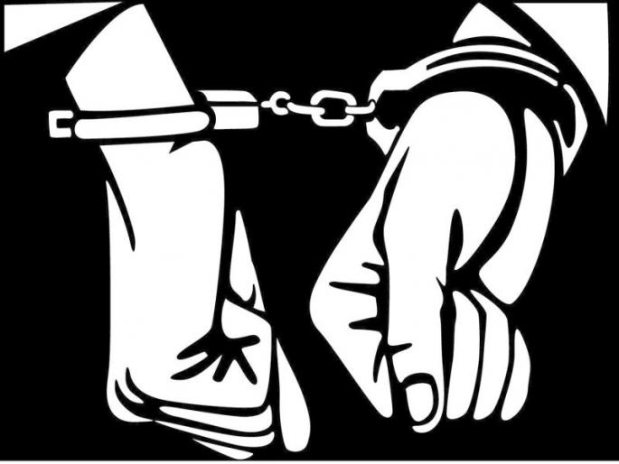 Attendant looted shop at LTT railway station | एलटीटी रेल्वे स्थानकावर प्रवाशांना लुटणारी दुकली अटकेत 